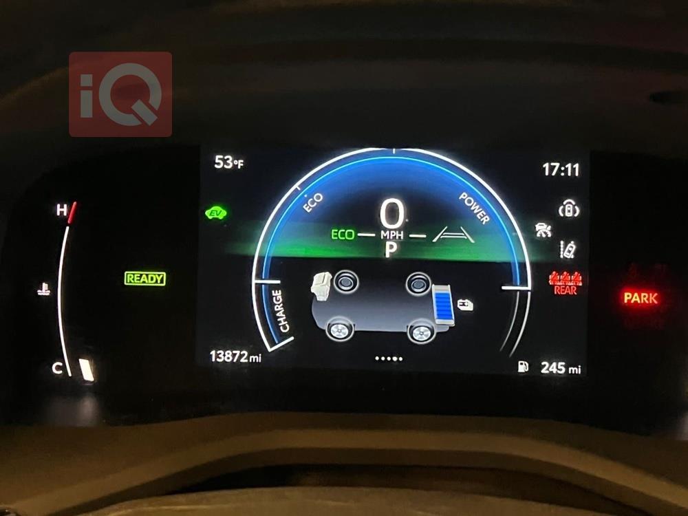 تۆیۆتا کامری